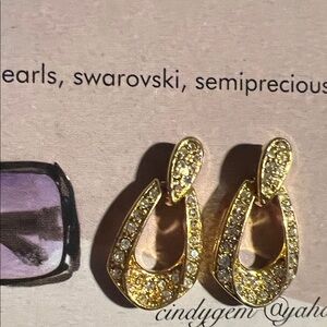 Elegant Gold and Crystal Earrings